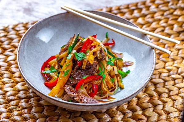 Wok with beef